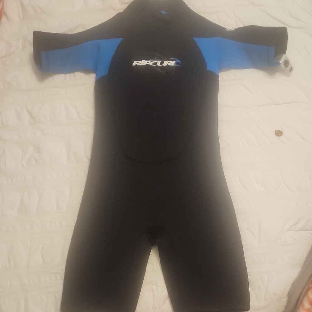 Rip Curl Blue and Black Rashguard for Swimming,Snorkle,Scuba Kids 12